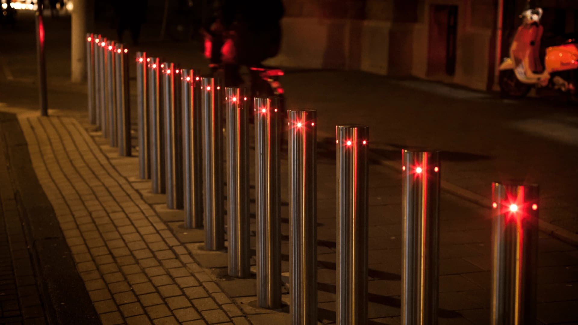 Hydraulic Bollards